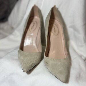 SJP Fawn Heels